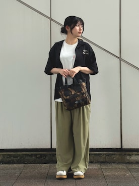 「AVIREX（アヴィレックス）のアイテム」を使った、ヤマモトマイさん（レディース・165cm）の夏コーディネート