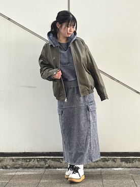 「アイテム（MA-1）」を使った、ヤマモトマイさん（レディース・165cm）の冬コーディネート