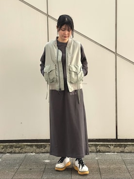 「アイテム（ナイロンジャケット）」を使った、ヤマモトマイさん（レディース・165cm）の秋コーディネート