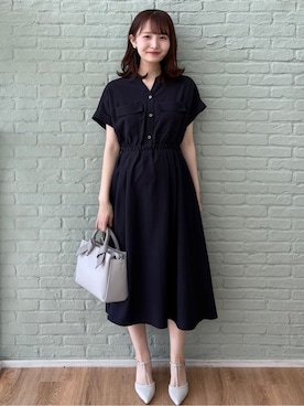 「index（インデックス）のTストラップパンプス（パンプス、グレー系）」を使った、みさかさん（レディース・158cm）の春コーディネート