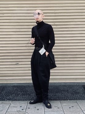 「アイテム（シューズ）」を使った、彌さん（メンズ・174cm・20代）の秋コーディネート
