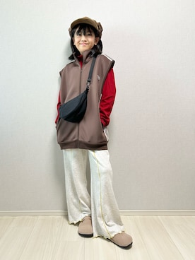 「アイテム（スウェットパンツ）」を使った、haru__maaさん（キッズ・132cm）の冬コーディネート