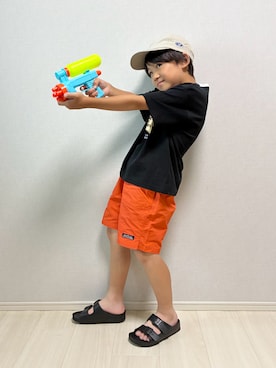 「devirock（デビロック）のアイテム（シューズ）」を使った、haru__maaさん（キッズ・120cm）の夏コーディネート
