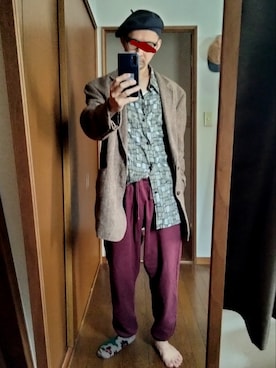 「アイテム（スウェットパンツ、パープル系）」を使った、しおさん（メンズ・172cm）の春コーディネート