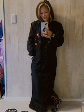 「アイテム（オールインワン・サロペット）」を使った、AIKOさん（レディース・152cm）の秋コーディネート