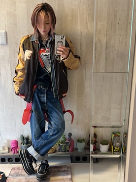 「アイテム（デニムジャケット）」を使った、AIKOさん（レディース・152cm）の冬コーディネート