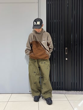 「HOKA（ホカ）のHOKA/ホカ　ORA PRIMO オラプリモ（サンダル、ブラック系）」を使った、しょーまさん（メンズ・169cm）の秋コーディネート