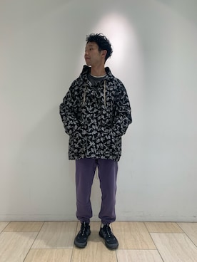 「Gramicci（グラミチ）のアイテム（スウェットパンツ）」を使った、しょーまさん（メンズ・169cm）の春コーディネート