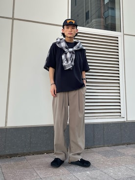「アイテム（スラックス）」を使った、わたしょさん（メンズ・166cm）の秋コーディネート