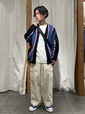 「アイテム（カーゴパンツ、ホワイト系）」を使った、わたしょさん（メンズ・166cm）の春コーディネート