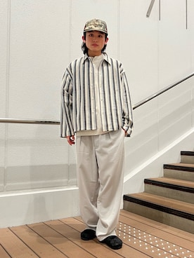 「JOURNAL STANDARD relume（ジャーナルスタンダード　レリューム）のINDIA COTTON ”ウェービー” クロシェシャツ（シャツ/ブラウス、ブラック系）」を使った、わたしょさん（メンズ・166cm）の春コーディネート