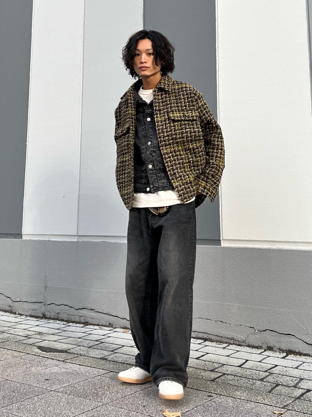 クラフト デニム トラッカージャケットを使った人気ファッション
