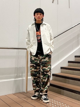 「JOURNAL STANDARD relume（ジャーナルスタンダード　レリューム）のカラーステッチ タイプライター シャツ（シャツ/ブラウス、グリーン系）」を使った、わたしょさん（メンズ・166cm）の春コーディネート