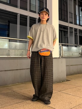 「JOURNAL STANDARD relume（ジャーナルスタンダード　レリューム）のダブルフェイス 配色 スピンドル Tシャツ（Tシャツ/カットソー、グレー系）」を使った、わたしょさん（メンズ・166cm）の春コーディネート