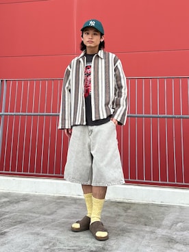 「JOURNAL STANDARD relume（ジャーナルスタンダード　レリューム）のINDIA COTTON ”ウェービー” クロシェシャツ（シャツ/ブラウス、ブラウン系）」を使った、わたしょさん（メンズ・166cm）の春コーディネート