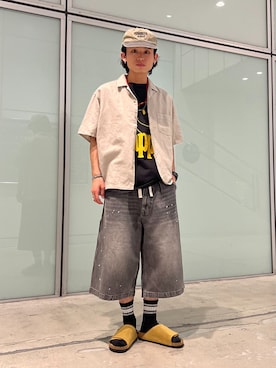 「JOURNAL STANDARD relume（ジャーナルスタンダード　レリューム）のスモーキーデニム 11oz フェード ショーツ（その他パンツ、ブラック系）」を使った、わたしょさん（メンズ・166cm）の夏コーディネート