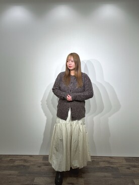 「SENSE OF PLACE by URBAN RESEARCH（センスオブプレイスバイアーバンリサーチ）のバルーンティアードスカート（スカート、ホワイト系）」を使った、みゆさん（レディース・159cm）の秋コーディネート
