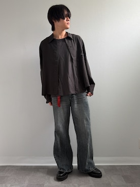 「WYM LIDNM（ウィム バイ リドム）のRAYON JACQUARD CROPPED SHIRT（シャツ/ブラウス、グレー系）」を使った、Yukiさん（メンズ・171cm）の春コーディネート