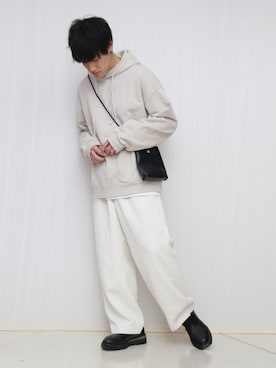 「WYM LIDNM（ウィム バイ リドム）の【WYM LIDNM】HEAVY WEIGHT WIDE PARKA -2021 S/S 2nd COLLECTION-（パーカー、ベージュ系）」を使った、Yukiさん（メンズ・171cm）の冬コーディネート