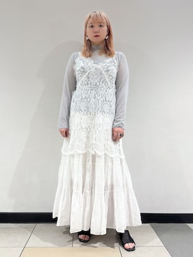「DRESSTERIOR（ドレステリア）の【シアー素材】シアータートルトップス（Tシャツ/カットソー、ブルー系）」を使った、あき／ドレステリア柏高島屋SC店さん（レディース・160cm）の夏コーディネート