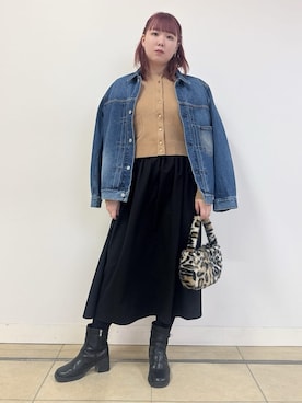 「DRESSTERIOR（ドレステリア）のファーストモデル ユーズドデニムGジャン（デニムジャケット、ブルー系）」を使った、あき／ドレステリア柏高島屋SC店さん（レディース・160cm）の冬コーディネート