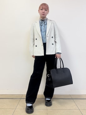 「DRESSTERIOR（ドレステリア）の【セットアップ可】CONEデニム ワイドパンツ（デニムパンツ、ブラック系）」を使った、あき／ドレステリア柏高島屋SC店さん（レディース・160cm）の春コーディネート