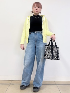「DRESSTERIOR（ドレステリア）のヴィンテージ加工ワイドデニムパンツ（デニムパンツ、ブルー系）」を使った、あき／ドレステリア柏高島屋SC店さん（レディース・160cm）の冬コーディネート