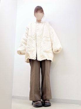 「アイテム（ダウンジャケット/コート、ベージュ系）」を使った、はるさん（レディース・157cm）の秋コーディネート