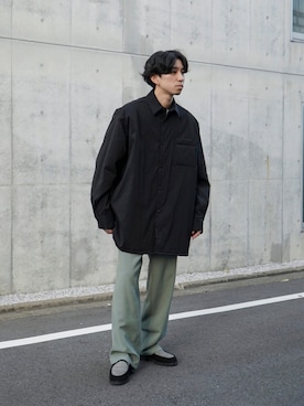 「th（ティー エイチ）のアイテム（トップス）」を使った、kooodaiさん（メンズ・170cm）の冬コーディネート