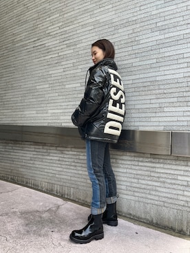「DIESEL」｜「アイテム（ジャケット/アウター）」を使った、唯さん（レディース・160cm）の冬コーディネート