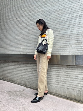 「DIESEL」｜「アイテム（スウェット）」を使った、唯さん（レディース・160cm）の春コーディネート