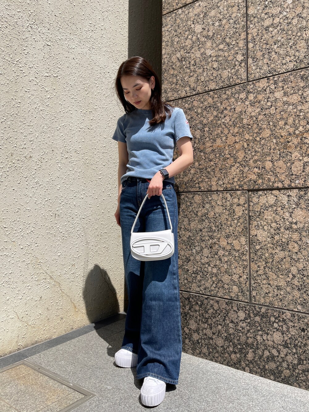 DIESEL SS22 レディース デニム スリム フレアレッグ ミッドブルー DIESEL（ディーゼル）の「DIESEL SS22 レディース デニム スリム