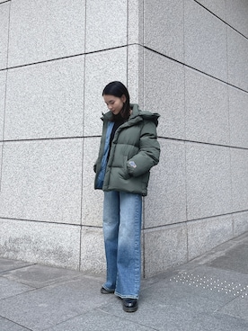 「DIESEL」｜「アイテム（ダウンジャケット/コート）」を使った、唯さん（レディース・160cm）の秋コーディネート