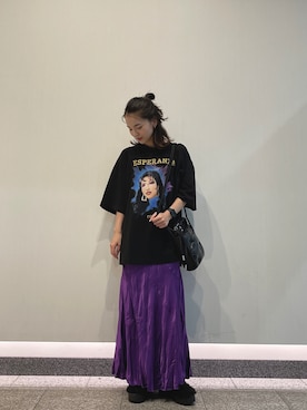 「DIESEL（ディーゼル）のアイテム（スカート）」を使った、唯さん（レディース・160cm）の秋コーディネート