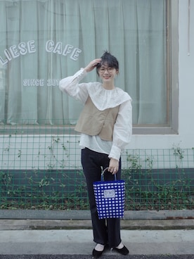 「mystic（ミスティック）のセンターステッチフレアデニム（デニムパンツ）」を使った、爱吃榛子酱的水怪さん（レディース・175cm）の春コーディネート