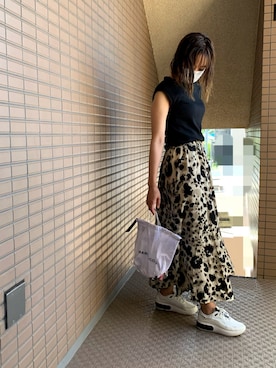 「MARC JACOBS（マークジェイコブス）のアイテム（トートバッグ）」を使った、ai...さん（レディース・164cm）の夏コーディネート