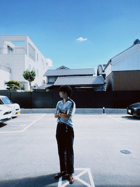 「Dickies（ディッキーズ）の【Dickies/ディッキーズ】 THE ORIGINAL 874 ワイドチノパンツ TCツイル（チノパンツ、グレー系）」を使った、あさひさん（メンズ・168cm）の夏コーディネート