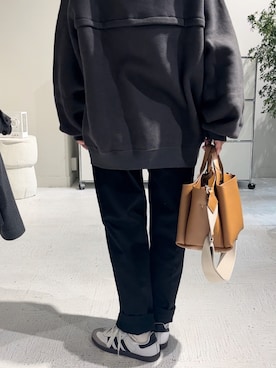 「adidas（アディダス）のadidas SAMBA OG / アディダス サンバ オージー（スニーカー）」を使った、あさひさん（レディース・161cm）の秋コーディネート