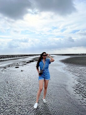 「Native（ネイティブ）のアイテム」を使った、Sunny Fanさん（レディース・170cm）の秋コーディネート