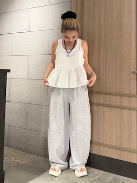 「JEANASIS（ジーナシス）のアイテム（スウェットパンツ）」を使った、JEANASIS  STAFFさん（レディース・153cm）の夏コーディネート