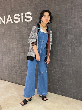 「JEANASIS（ジーナシス）のアイテム（サロペット/オーバーオール）」を使った、JEANASIS  STAFFさん（レディース・160cm）の春コーディネート