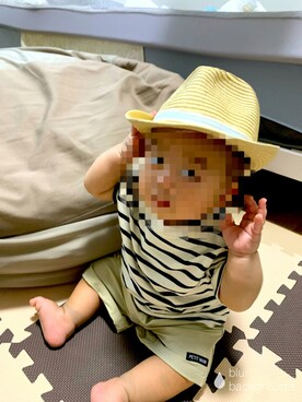 「petit main（プティマイン）のアイテム（チノパンツ）」を使った、べべさん（キッズ・70cm）の夏コーディネート