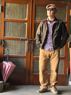 「BARACUTA（バラクータ）のアイテム（ジャケット/アウター）」を使った、Zatusyusha  Naniwaさん（メンズ・176cm）の春コーディネート