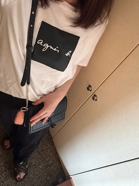 「SHIPS（シップス）の〈手洗い可能〉パッチワーク レース ドロスト パンツ（その他パンツ、ブラック系）」を使った、かなこさん（レディース・156cm）の春コーディネート