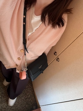 「アイテム（コインケース）」を使った、かなこさん（レディース・156cm）の秋コーディネート