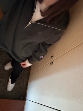 「アイテム（スウェット）」を使った、かなこさん（レディース・156cm）の秋コーディネート