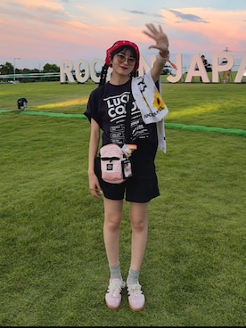 「アイテム（ショルダーバッグ）」を使った、miyuさん（レディース・158cm）の夏コーディネート