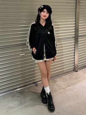 「アイテム（バッジ）」を使った、miyuさん（レディース・158cm）の秋コーディネート