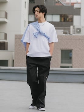 「Dickies（ディッキーズ）のDickies/ディッキーズ LOOSE FIT ダブルニー センタープレス ワークパンツ スケーターパンツ 85283 レングス32（チノパンツ、ブラック系）」を使った、Rooptokyoさん（メンズ・178cm）の春コーディネート