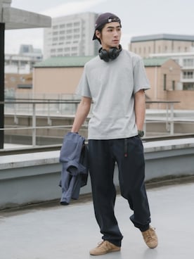 「GILDAN（ギルダン）のアイテム」を使った、Rooptokyoさん（メンズ・178cm）の夏コーディネート